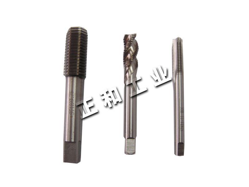 ����˿׶��������Ե��ԭ������