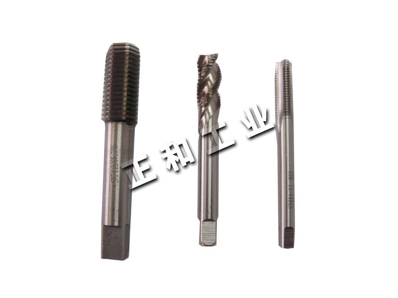 ����˿׶��������Ե��ԭ������